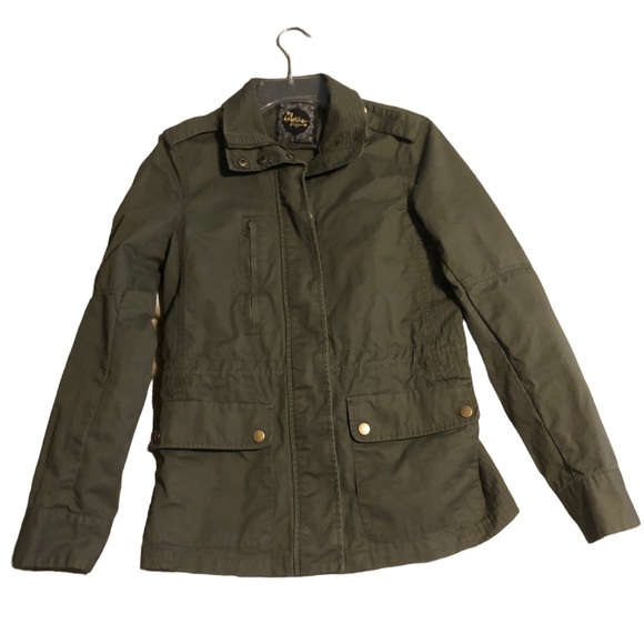By together Small khaki green army jacket, small, button/zipper, cinch waist - Picture 1 of 8